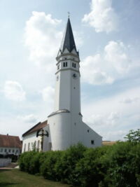Kirche von Moosthenning 2003